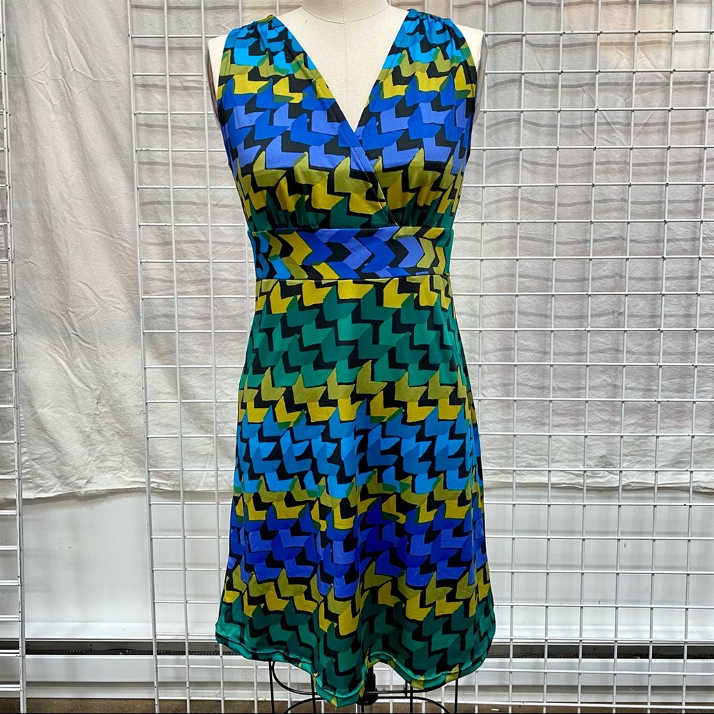 Spandex sleeveless dress by Studio Bini
